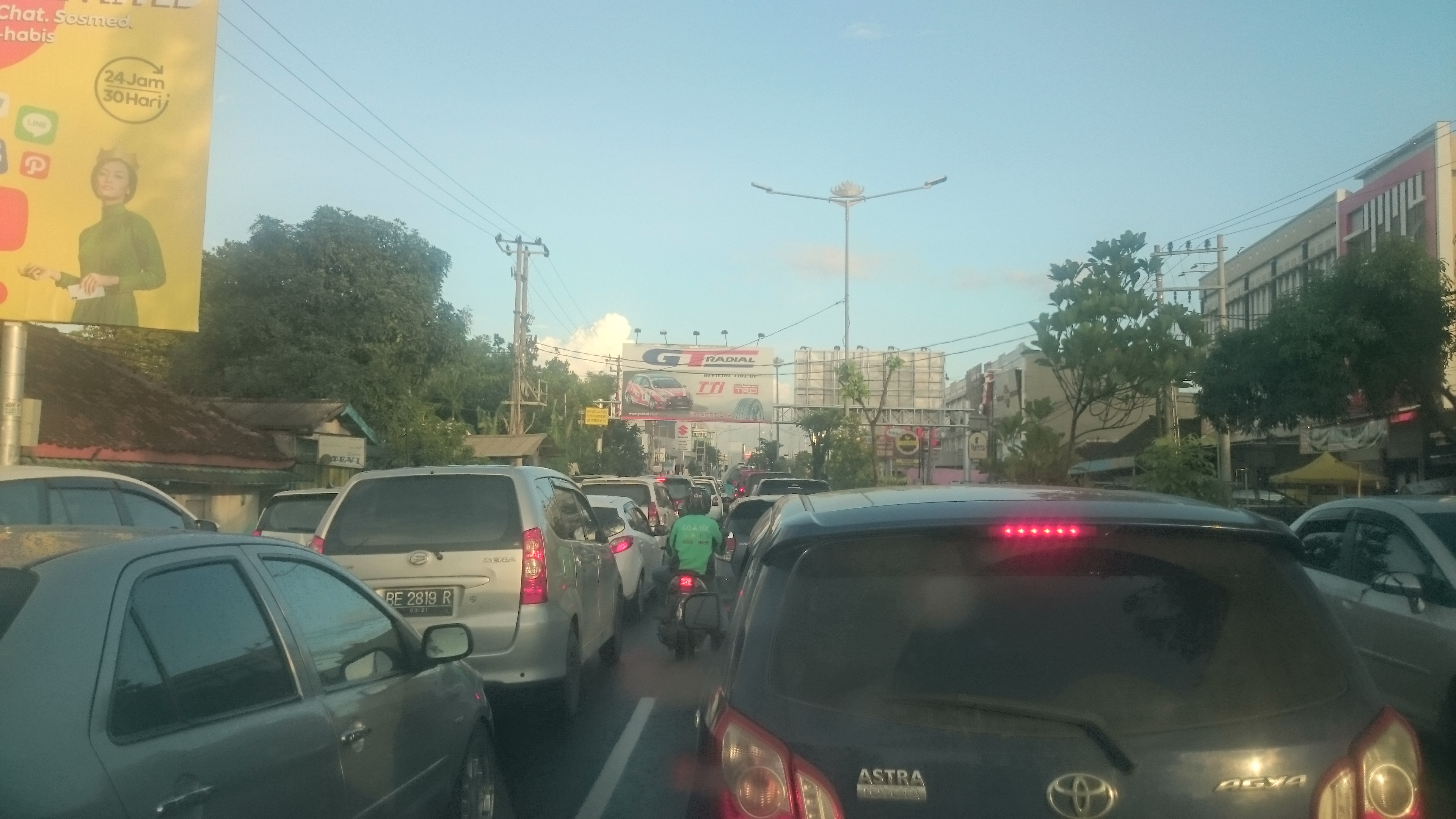 Butuh Politikus Gila